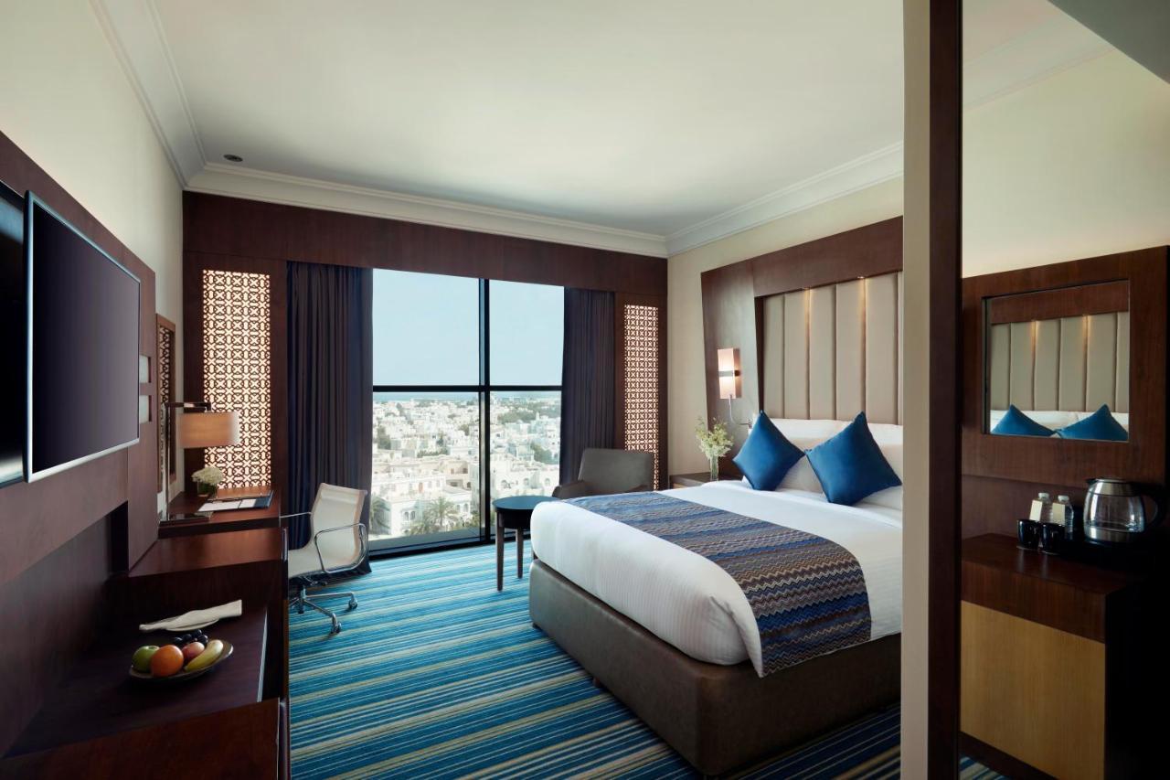 Royal Tulip 4*